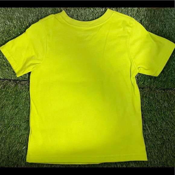 Set of two short shirts and one short pants - 3T - Picture 8 of 14